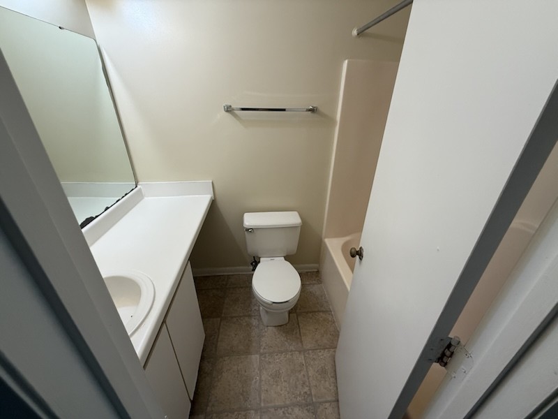 837 Claytor Square